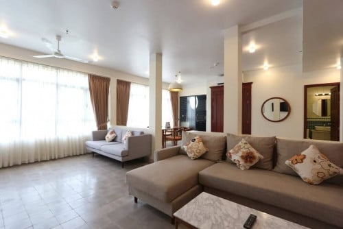 WESTERN THREE BEDROOM FOR RENT-DAUN PENH 🍀