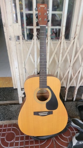 Yamaha F36J Guitar