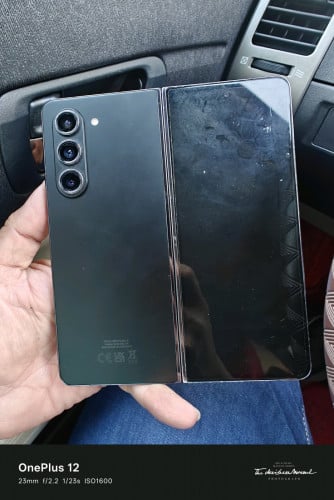 ZFold5ក្រុមហ៊ុន12g256