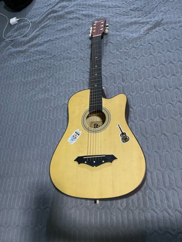 នៅថ្មីសំលេងឰល្អ