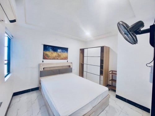 ខុនដូជួលទីតាំងបុរីកីឡា