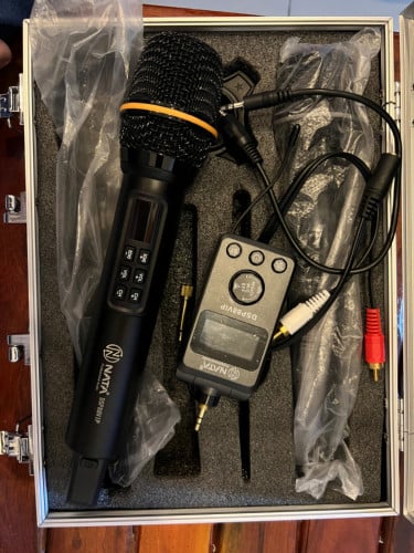 មៃក្រូហ្វូន