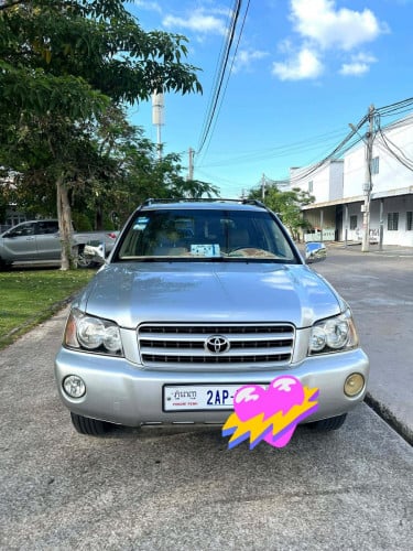 ឡានស្អាត មិនមានបុកប៉ះ