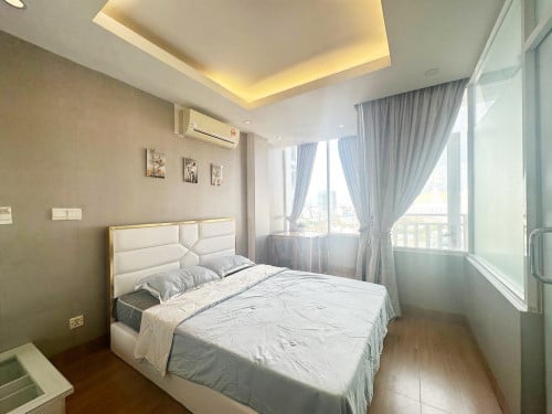 ខុនដូរលក់ជិតផ្សារបឹងត្របែកផ្លាហ្សា