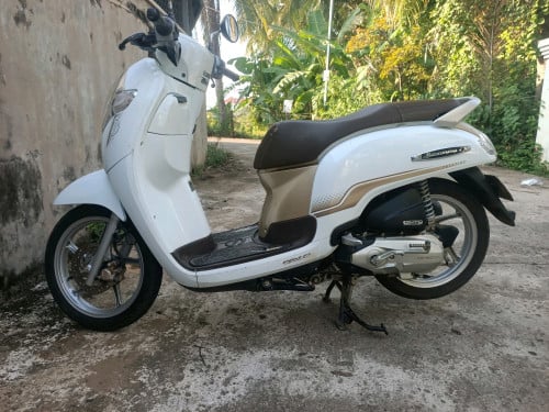 លក់ម៉ូតូស្គប់ពីម្ចាស់ដើម