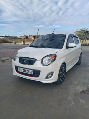 ឡានស្អាត់