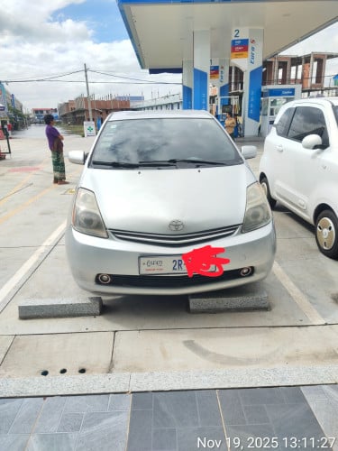 ឡានលក់ ព្រូស07 ពាក់កណ្តាលហ្វល