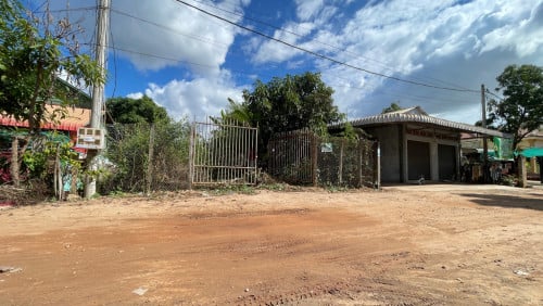 ដីក្រុងសៀមរាប​ 10x30​(39900$)