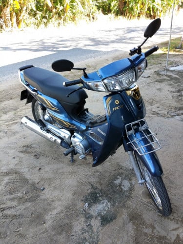 សង់ 24 លក់ ឮ វ៉ៃដូរ pcx ក្រុមហ៊ុន