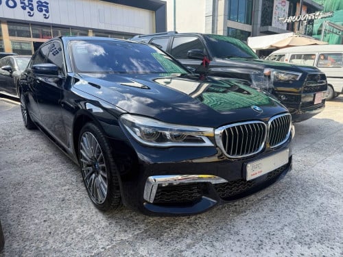 宝马 BMW 750 Li 2016
