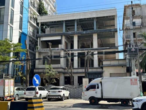 អគារសម្រាប់ជួលនៅលើផ្លូវ៥៩៨,ទួលគោក/ Building for Rent at TuolKork