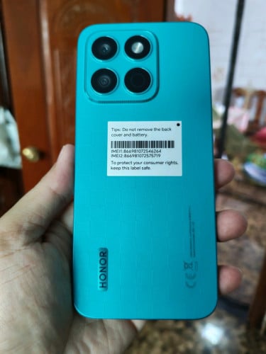 លក់  honor x8c 99.99% ទិញថ្មីបានកន្លះខែ