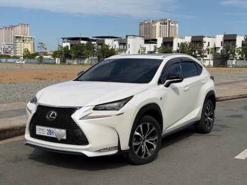 ឡានលក់ Lexus Nx200t 2015 F-sports 4បេតុង ក្នុងឆើរី🍒