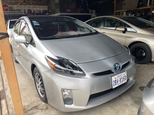 ឡានលក់ម្ចាស់ផ្ទាល់ prius 2010 option 4solar