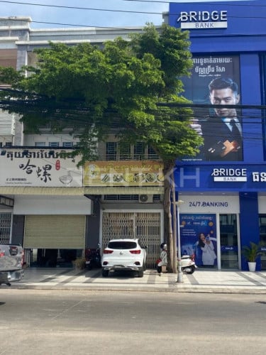 - ផ្ទះអាជីវកម្មសម្រាប់ជួលនៅជិតអុីអន២សែនសុខ / Shop House for Rent at EON2 Sen Sok