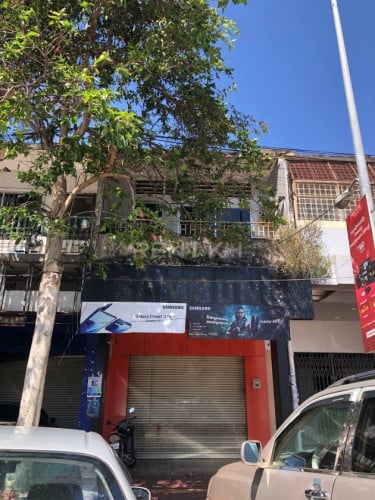 - ផ្ទះអាជីវកម្មសម្រាប់ជួលនៅជិតផ្សារធំថ្មី / Shop House for Rent at Near Phsar Thmey Market