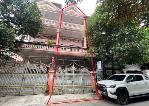 - ផ្ទះអាជីវកម្មសម្រាប់ជួលនៅទួលទំពូង / Shophouse for Rent at Tuol Tumpung