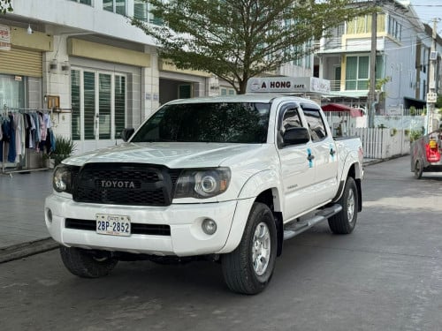 ✅ Tacoma 05 ប៉ុង2 កាប់​ពីតាស់​ ឡាន​ស្អាត​អត់​បុក​ប៉ះ