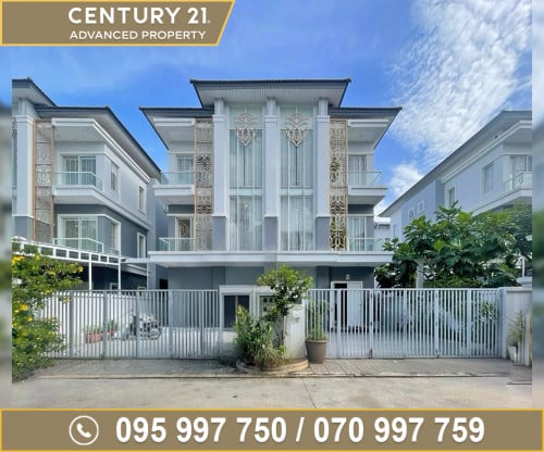 🏘 វីឡាភ្លោះ (Twin) ក្នុងបុរី វ៉ារីណា​ដឹស្តាយ​ ត្រូវការលក់បន្ទាន់ខ្លាំង