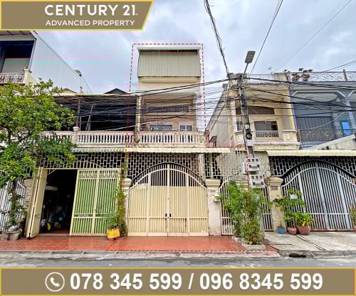 🏠 ផ្ទះល្វែង (ខាង) សម្រាប់លក់ នៅជិតសាលាបឋមសិក្សាទឹកល្អក់