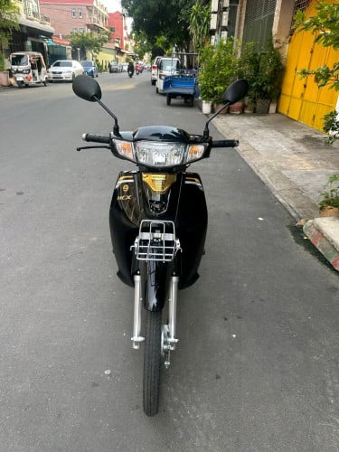 025លក់តម្លៃធូរ