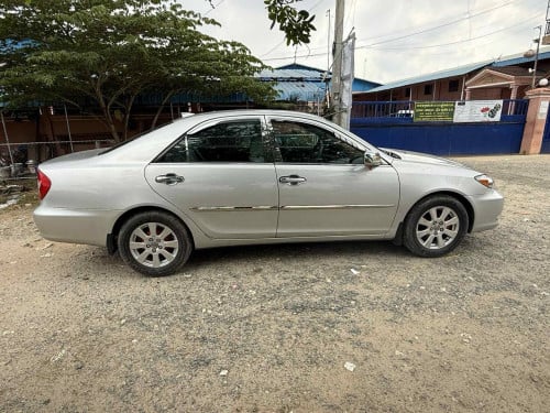 03 ធានាឡានស្អាតអត់បុកអត់បះ ម្ចាស់ផ្ទាល់. 8500$067252279.