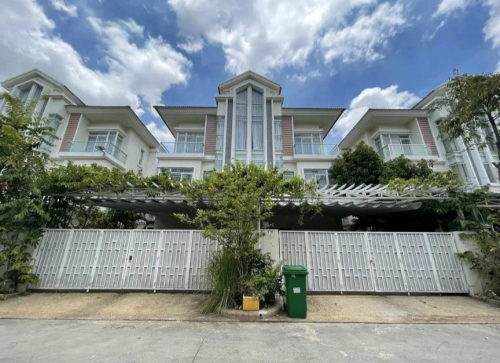 8bedroom (Full furniture) Chipmong Aeon2