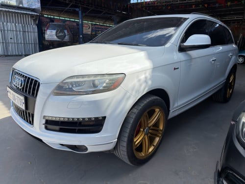Audi Q7 2011 full  Diesel