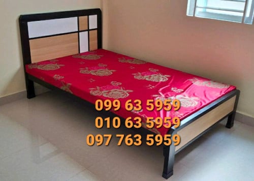 Bed with mattress 1.2m x 2.0m