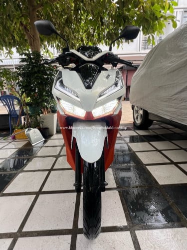 Click020កំលាំង150 Smartkey លេខ1IE. ម៉ូតូស្អាតមួយជុំ មានលក់នៅហាង (សេង សុខឡា 9999)