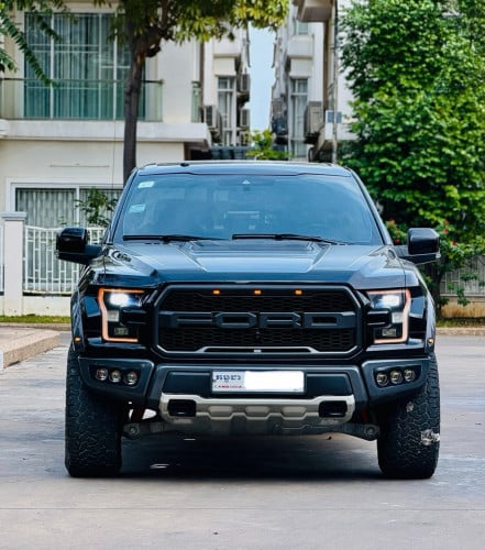 Ford F150 Raptor LOBO ឆ្នាំ2019 ទឹកថ្នាំសុីនមួយជុំ​ ប្រើ​បាន​4មុឺនគីឡូជាងទេបងប្អូន