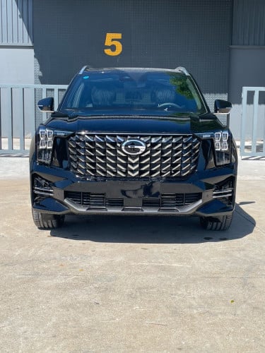 GAC  GS8 4WD 5 seats