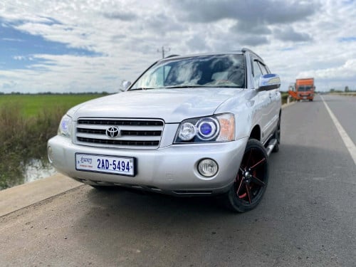 HLDឆ្នាំ01ប៊ុង1 V6 Limited បើកដំបូល បាស់JBL