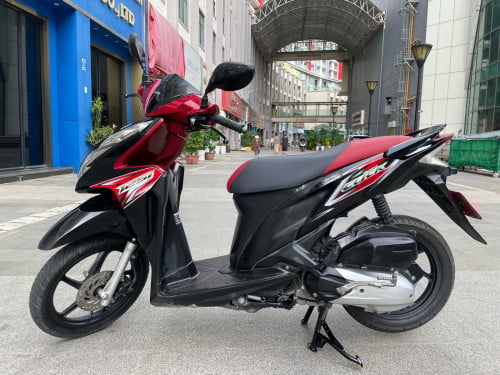 Honda Click125cc 2013 New98%មានពន្ធកាតគ្រីស្លាកលេខ