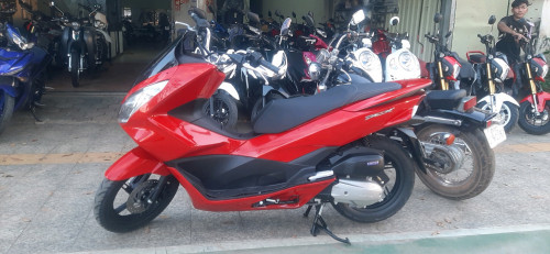 Honda PCX 150cc 2017yធូរថ្លៃ បង់រណលស់សុទ្ធ