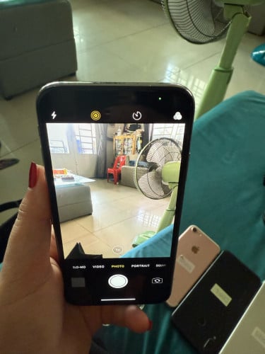 iphone x 64g have scan  LL