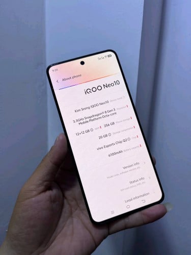 IQoo Neo 10 China Ram 12-256G ស្អាត 99% លក់245$ ត្រូវការឆាត រឺ ខល 098900033 092900033 090909770