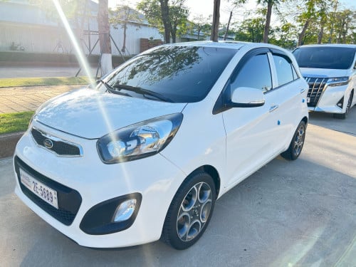 Kia Morning 2012 full option ស្មាតឃី បើកដំបូល អេក្រង់ធំ