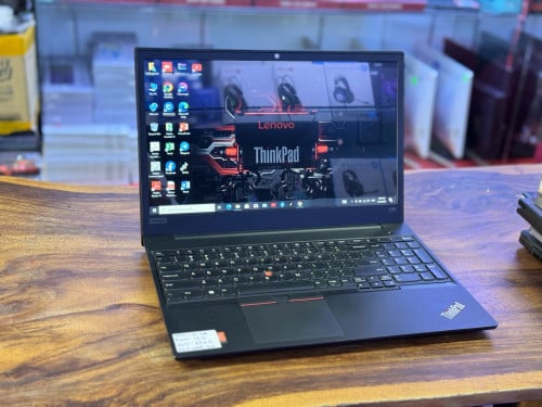 Lenovo thinkPad E580 ម៉ាសុីនស្អាត