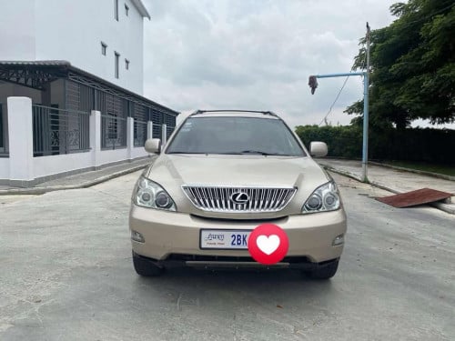 LexusRX3300 មាស 04 H-full ប៉ុង1