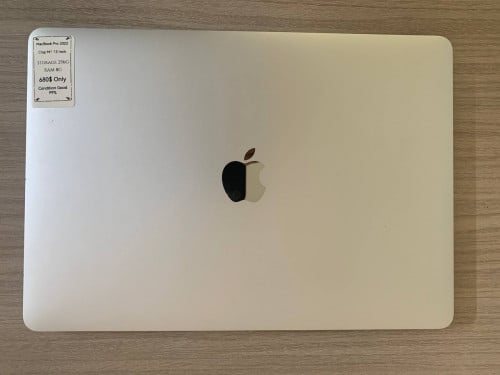 Macbook Pro 2022 M2 13" Ram 8g SSD 256G