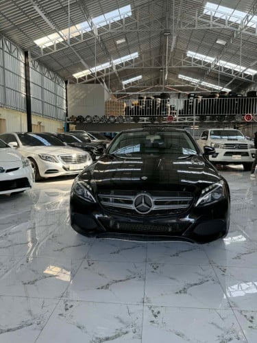 Mercedes Benz C300 29500$