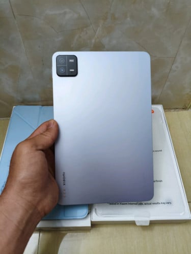 Mipad 6 ក្រុមហ៊ុន 8+8 256G 99.99%ដូចថ្មី ថ្មកាន់ មានប្រអប់ឆ្នាំងសុីននឹងCase