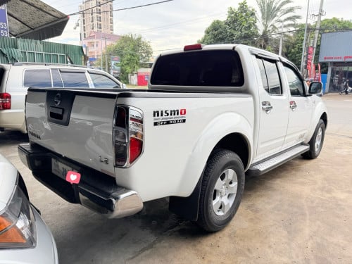 Nissan Navara 010 ម៉ាស៊ូតប៉ុង2អូតូកាពីតាស់ខ្លាញ់គោរំលស់សុត100%បាន