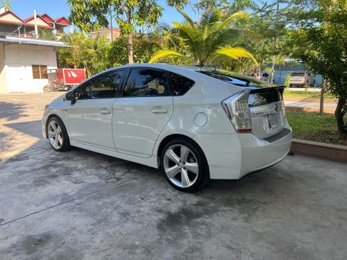 Prius 010 option 3 solar