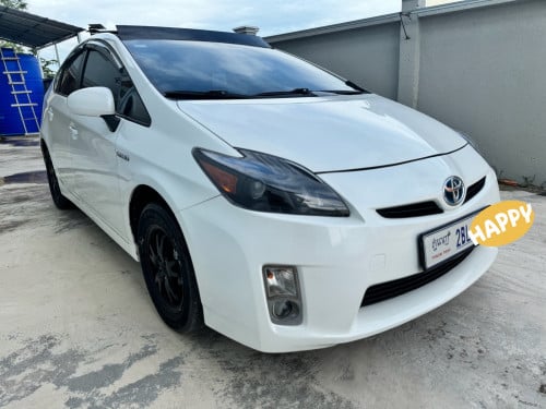 Prius 2010 sorla option 3លក់ឡានស្អាត