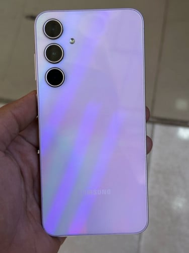 SAMSUNG A35 5G  185$