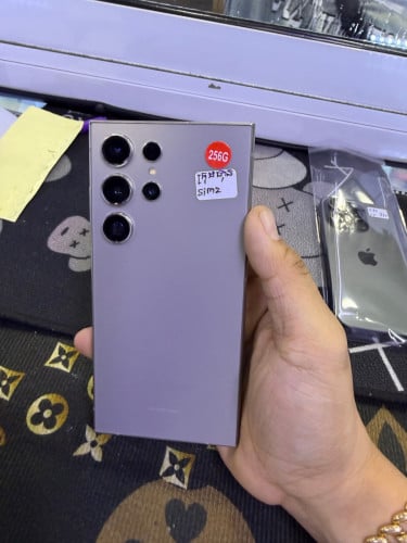 Samsung s24ultra 256G ក្រុមហ៊ុនsim2