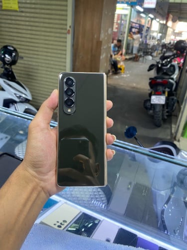 Samsung W23 512G Ram16G Sim2 CH ម៉ាសុីនស្រុីន ខូចខាងក្នុង