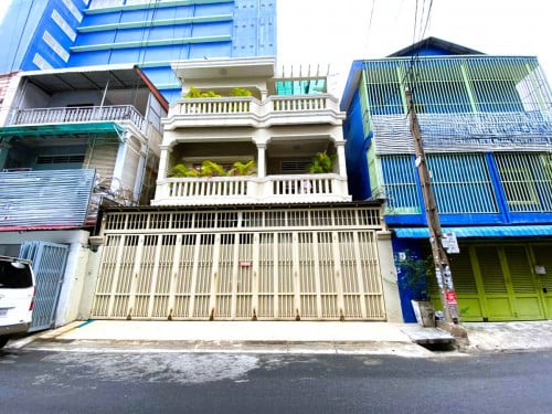 Spacious House for Rent | Toul Kork, Phnom Penh
